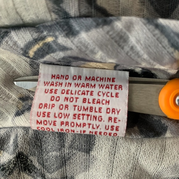 Vintage 60s 70s Graff Californiawear Rose Floral Tie Neck Pussy Bow Ribb… - Picture 8 of 16